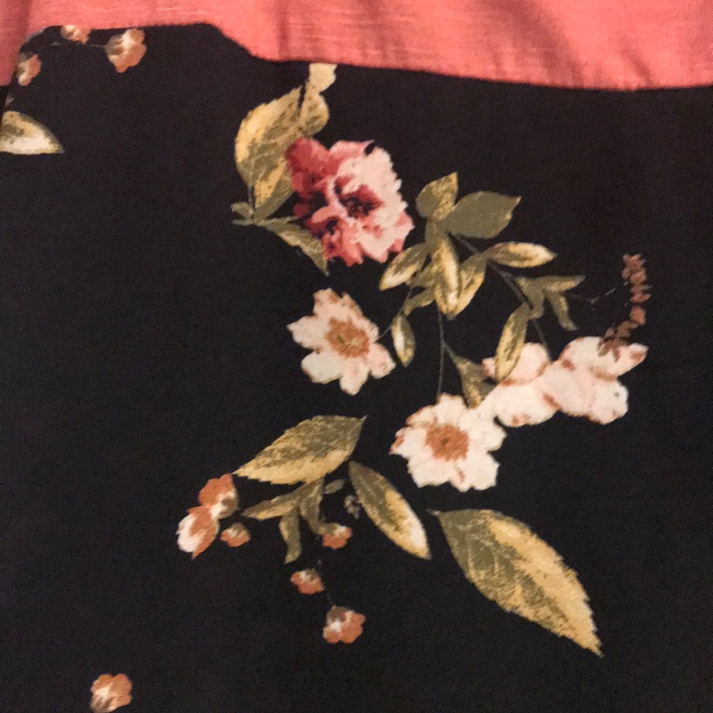 Pocket tee - Picture 2 of 4